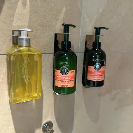 A L'ombre Des Pins Pensionat