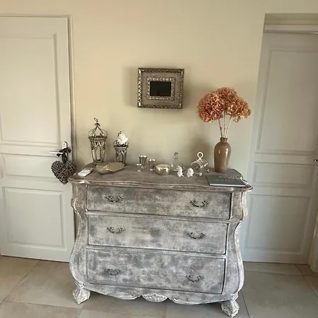 Guest house A L'ombre Des Pins