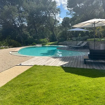Guest house A L'ombre Des Pins Nimes