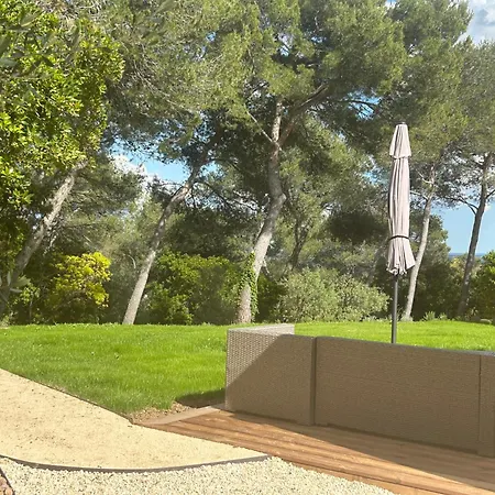 Guest house A L'ombre Des Pins