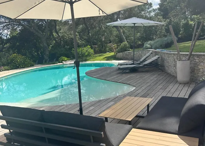 A L'ombre Des Pins Maison d'hôtes *