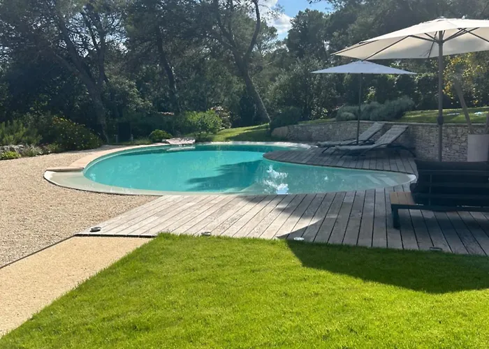 Maison d'hôtes A L'ombre Des Pins Nîmes