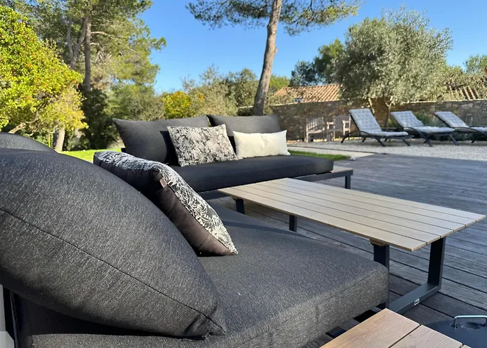 A L'ombre Des Pins Maison d'hôtes Nîmes