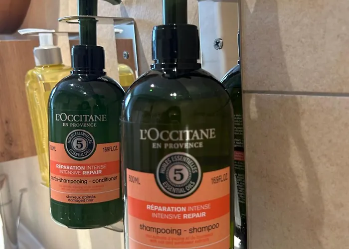 Maison d'hôtes A L'ombre Des Pins *